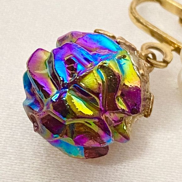 Dangle Drop Earrings Aurora Borealis Pinecomb Balls 3 Faux Pearl Cluster Clip On - Picture 6 of 8